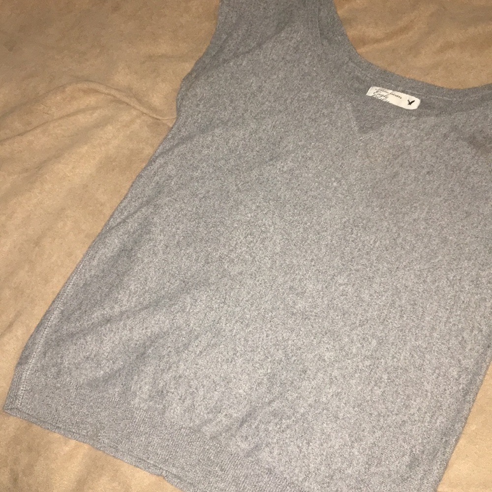 Grey American eagle shirt